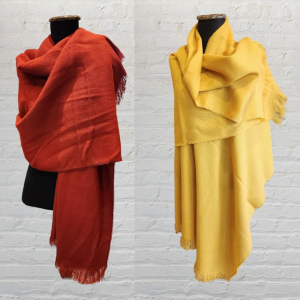 PASHMINA BUFANDA LISA CON FLECOS VIA FIORE 0228