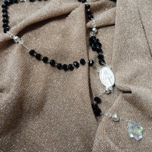 06821995 CADENA ROSARIO ACERO BLANCO CON DIJE MEDALLA MILAGROSA O VIRGEN DEL MILAGRO