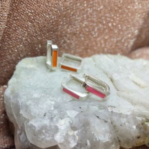 AROS PLATA 925 ARGOLLAS RECTANGULAR CON RESINA 320394 VIOLETA ROSA Y NARANJA
