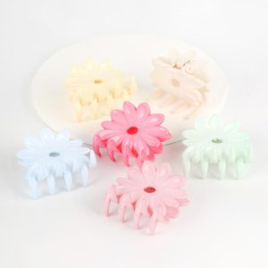 BROCHE GRANDE MARGARITA CAREY 6067S3