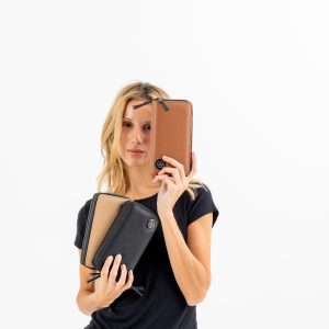 BILLETERA DE MUJER LARGA EN PU DE LA MARCA BAGCHERRY 267043