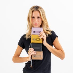 BILLETERA CORTA PARA MUJER BAGCHERRY 267051