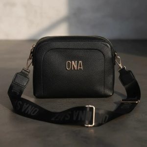 BANDOLERA TRIPLE COMPARTIMENTO PARA MUJER ONA SAEZ OS-1498