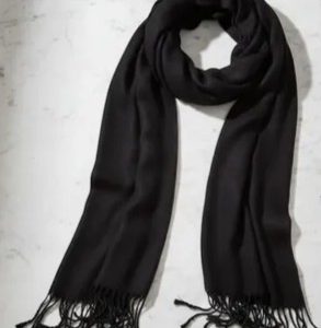 PASHMINA LISA CON FLECOS SID150